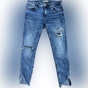 Zara Basic Z1975 Jeans Distressed Ripped